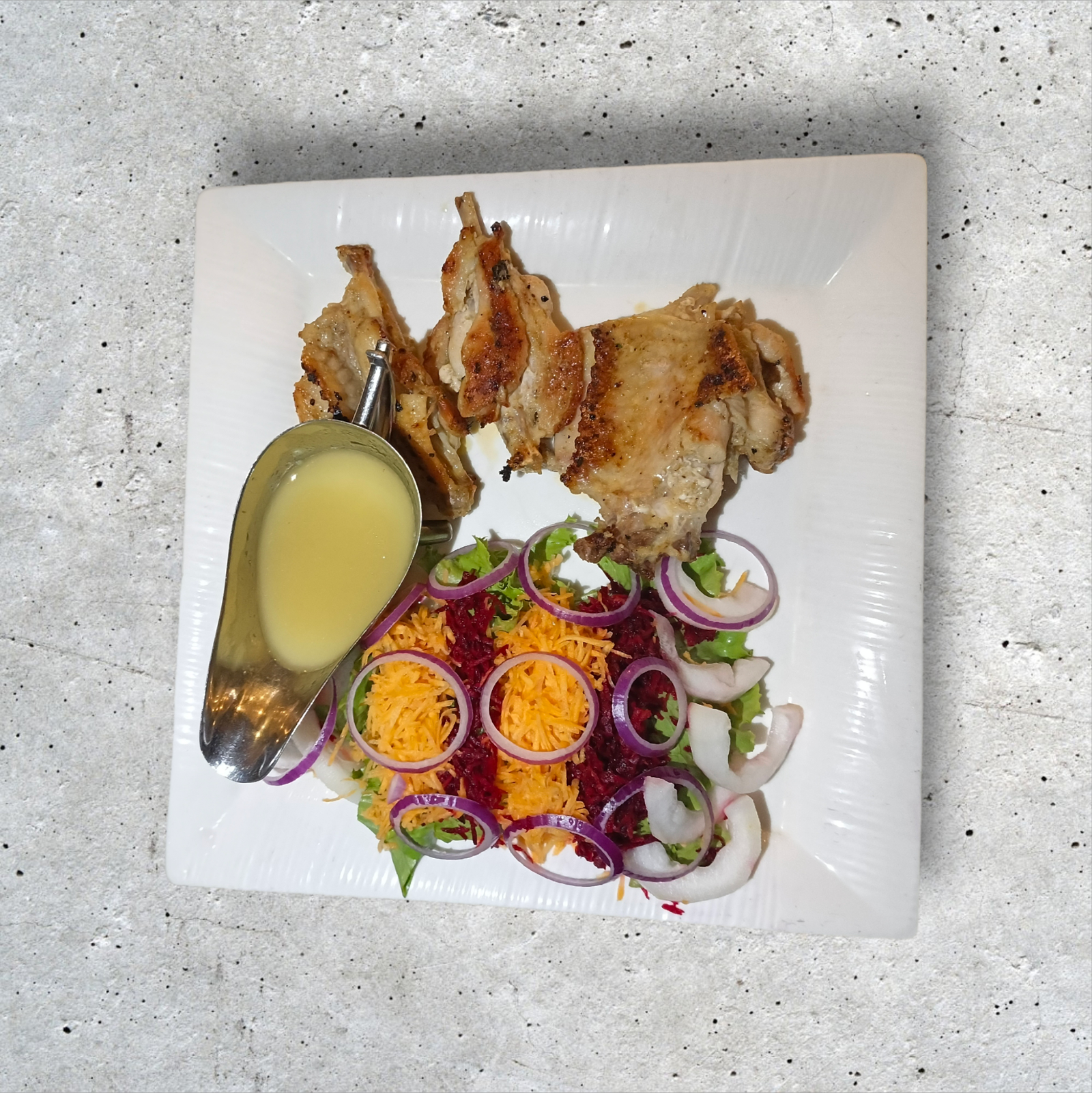 Escalope d'aileron + Salade